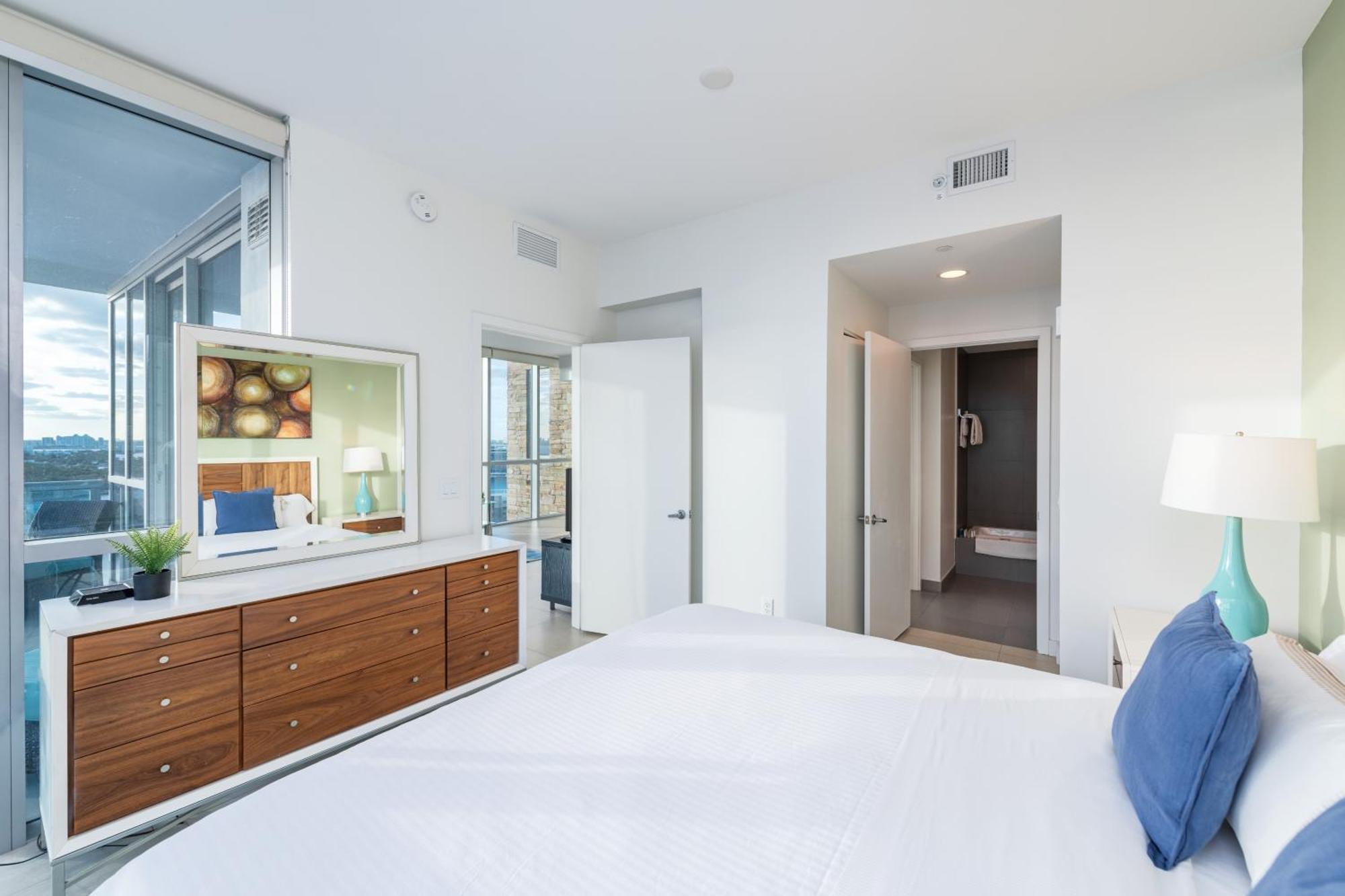 Churchill Suites Monte Carlo Miami Beach Habitación foto